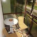Apartment Mecsek Ueduelo Ingyenes Klimaval 300 M-re A Fuerdotol *