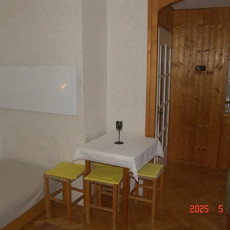 Mecsek üdülő Ingyenes Klímával 300 M-re A Fürdőtől Harkány