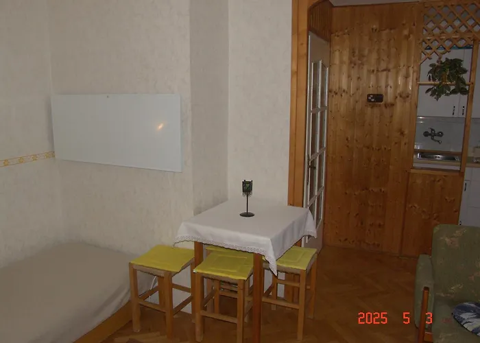 Mecsek Ueduelo Ingyenes Klimaval 300 M-re A Fuerdotol Harkány